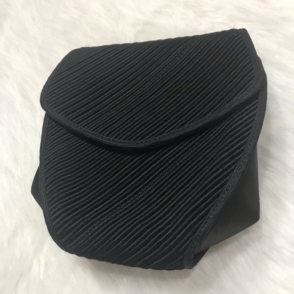 Vintage De Vecchi Black Fabric Handbag - Picture 2 of 7